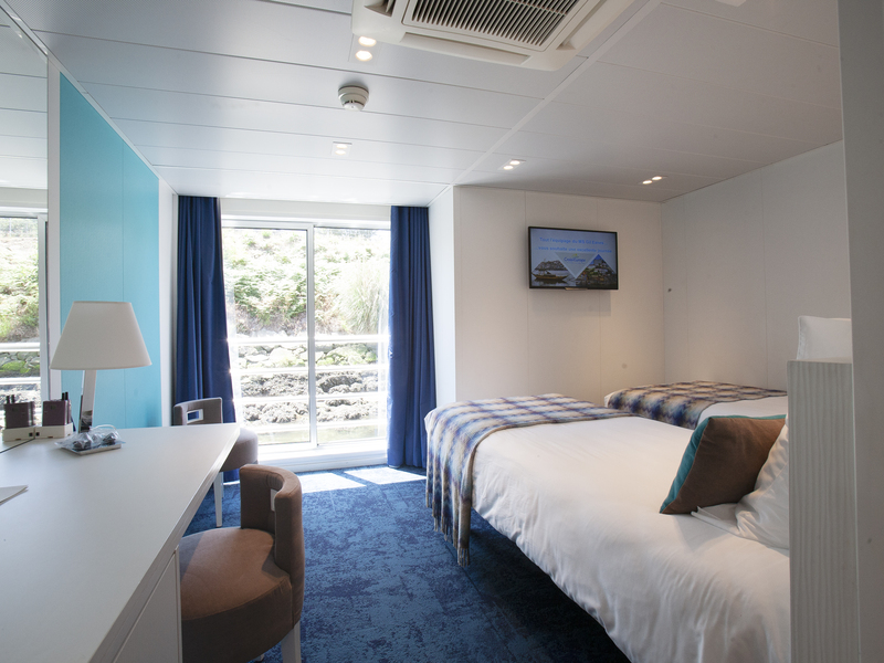 Middle Deck 2 Single Beds Suite - Cat. B